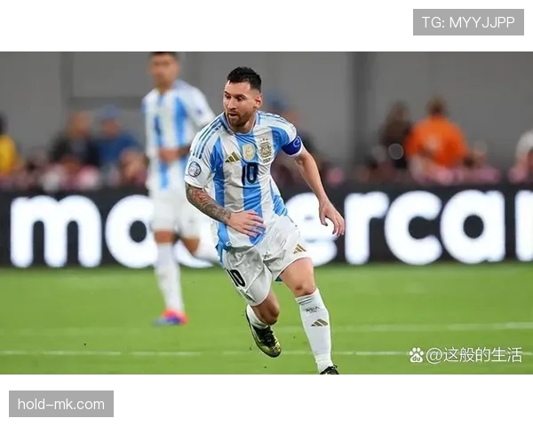 梅西率阿根廷队夺得美洲杯冠军,个人表现稳健备受期待 梅西率阿根廷队夺得美洲杯冠军,个人表现稳健备受期待