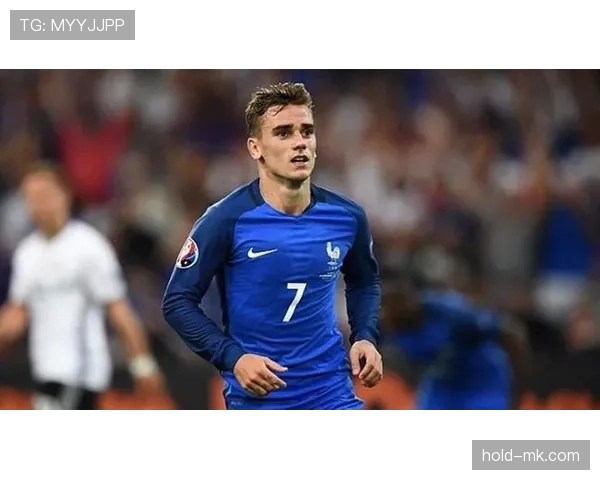 格里兹曼影锋与前腰角色切换解析